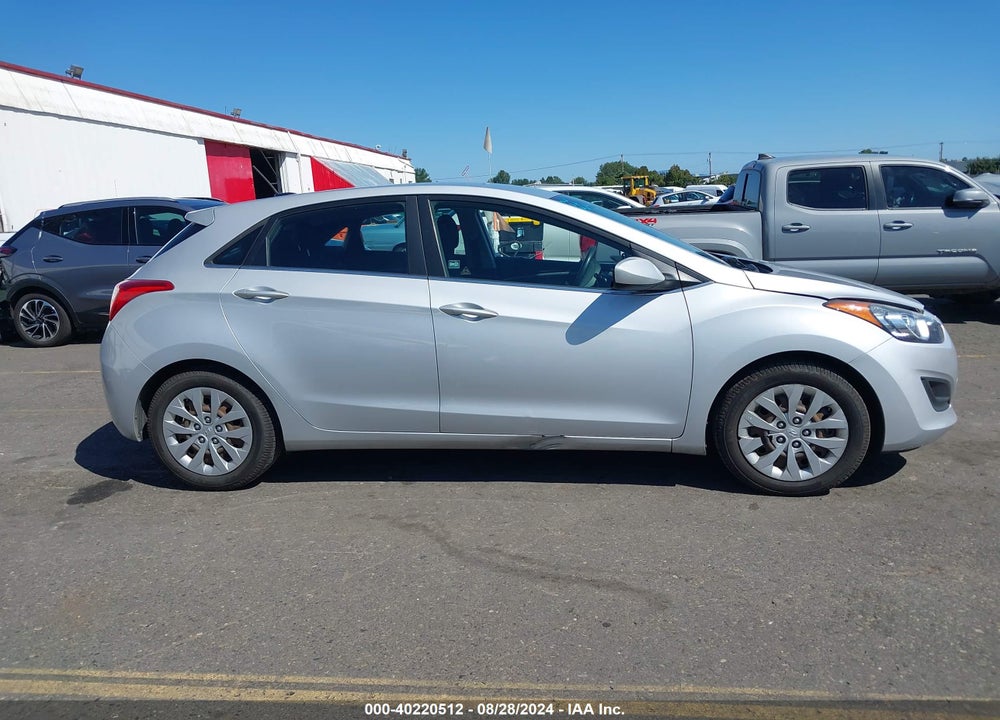 2016 HYUNDAI ELANTRA GT VIN: KMHD35LH7GU322687