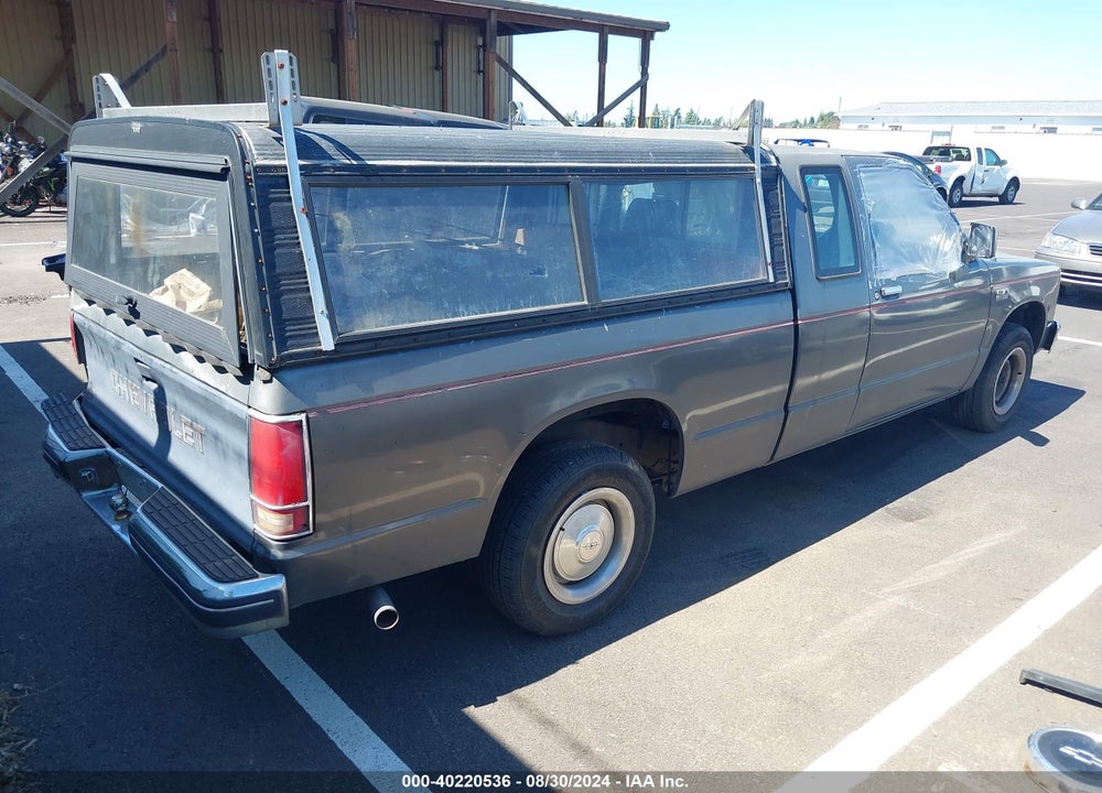 1986 CHEVROLET S TRUCK S10 VIN: 1GCCS14RXG2213879