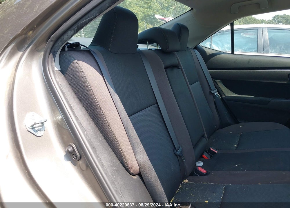 2017 TOYOTA COROLLA LE VIN: 2T1BURHE1HC861299