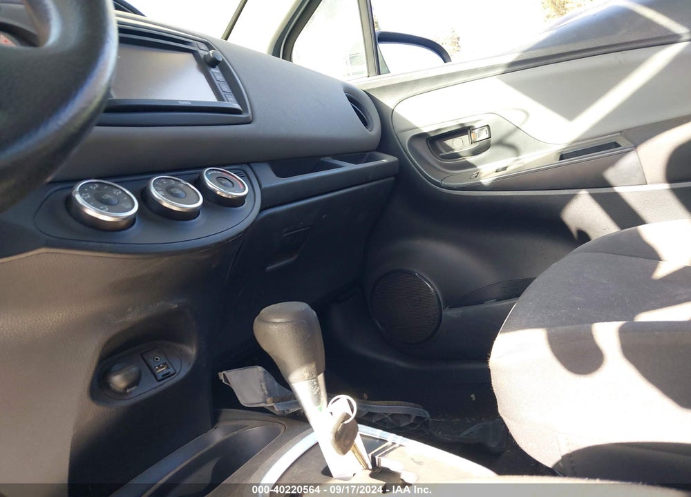 2016 TOYOTA YARIS L VIN: VNKKTUD34GA062086