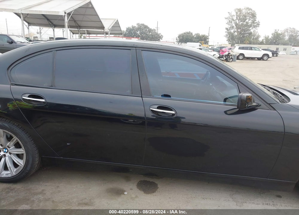 2007 BMW 750LI VIN: WBAHN83557DT76719