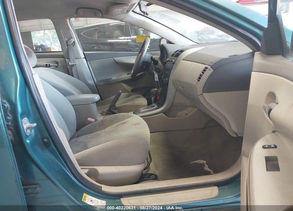 2010 TOYOTA COROLLA LE VIN: 2T1BU4EE7AC293900