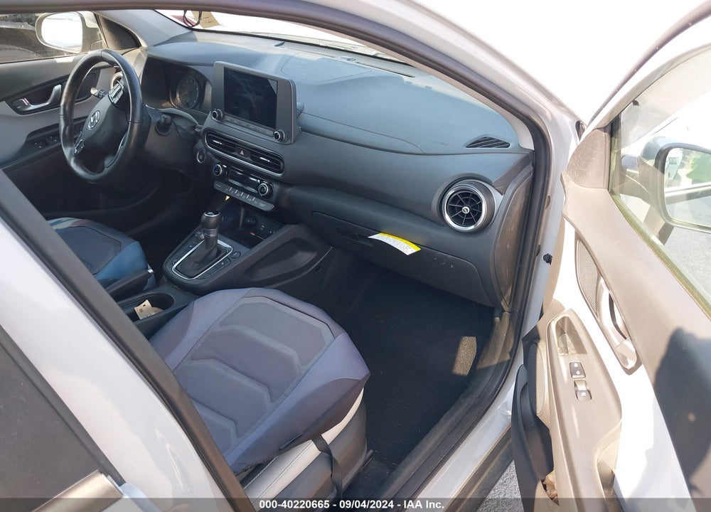 2022 HYUNDAI KONA SEL VIN: KM8K3CAB0NU843421