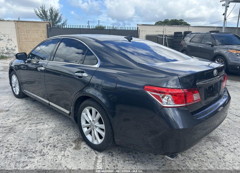 2011 LEXUS ES 350 VIN: JTHBK1EG6B2454578