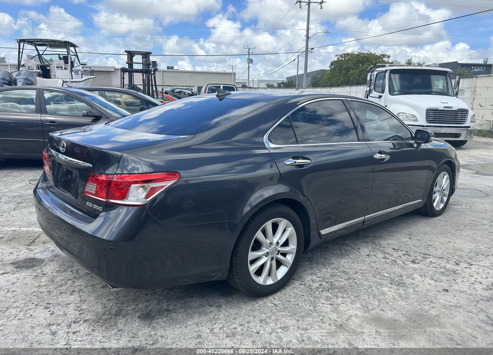 2011 LEXUS ES 350 VIN: JTHBK1EG6B2454578