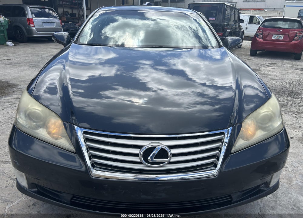 2011 LEXUS ES 350 VIN: JTHBK1EG6B2454578