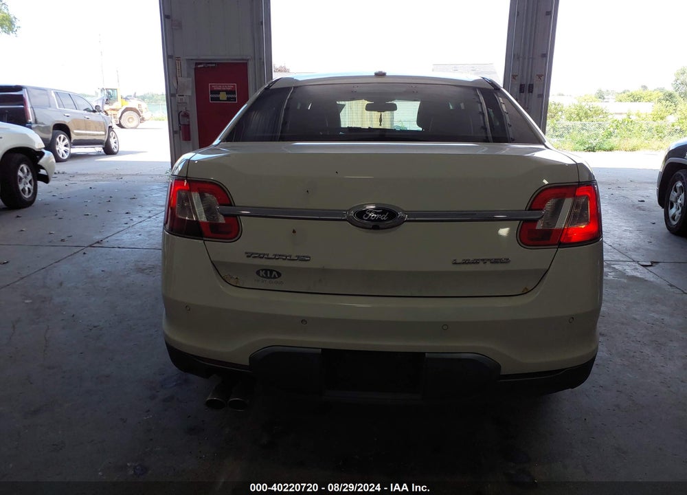 2010 FORD TAURUS LIMITED VIN: 1FAHP2FW7AG165497