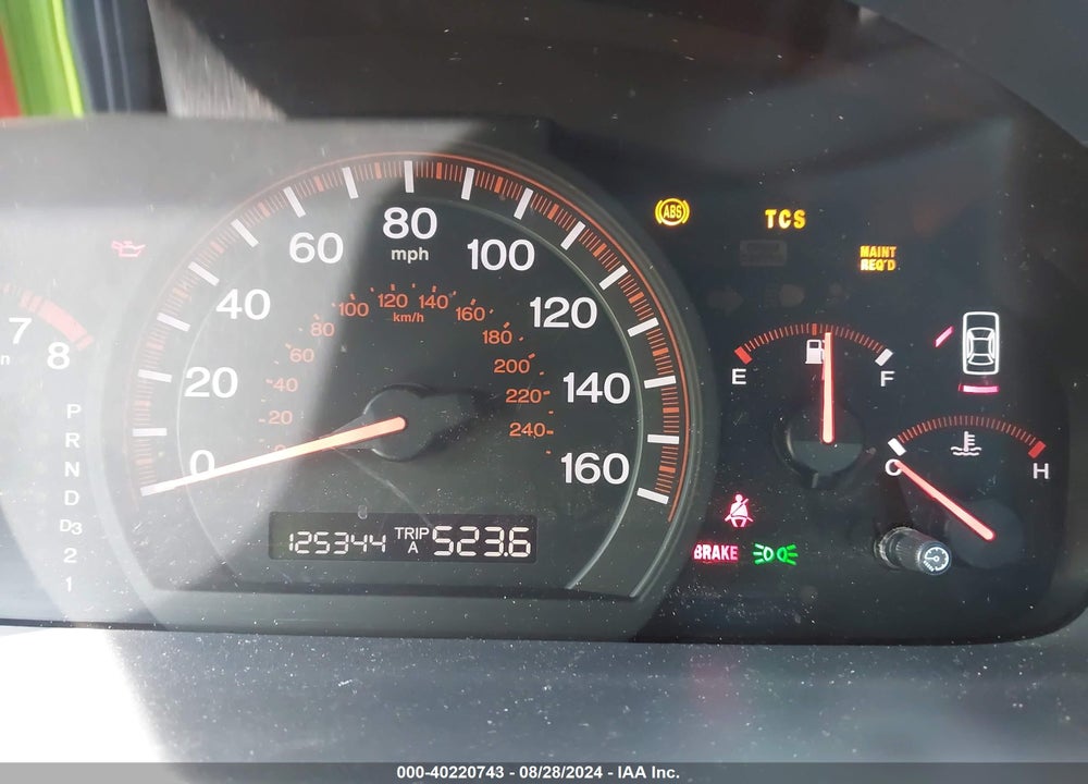 2005 HONDA ACCORD VIN: 1HGCM824X5A018654