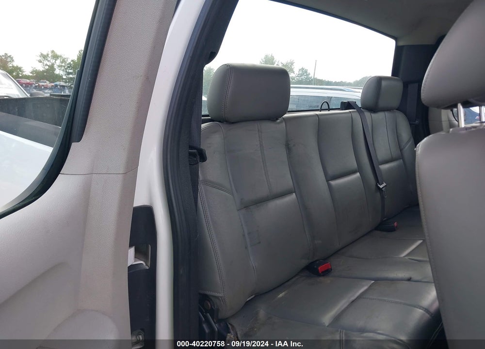 2011 GMC SIERRA 2500HD WORK TRUCK VIN: 1GT21ZCG8BZ227308