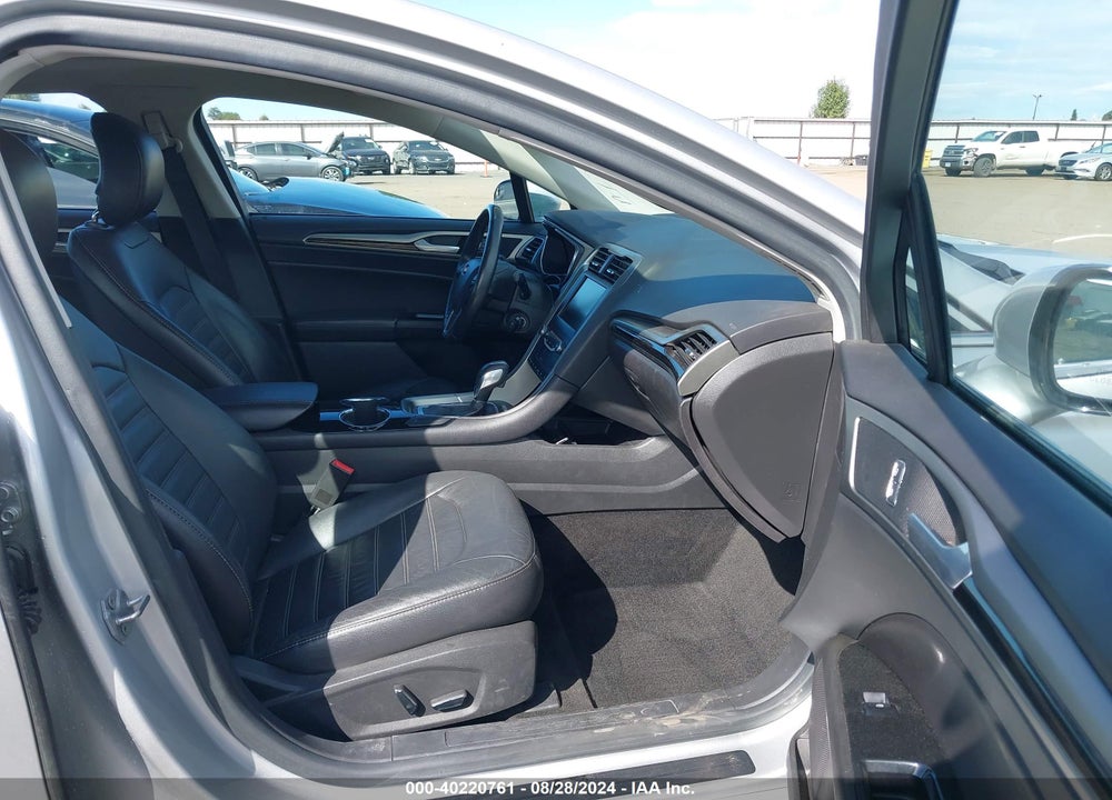2014 FORD FUSION SE VIN: 1FA6P0HD5E5375041