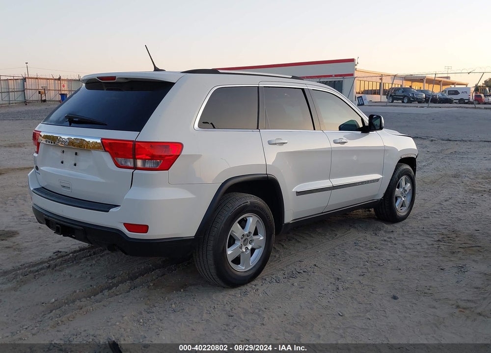 2012 JEEP GRAND CHEROKEE LAREDO VIN: 1C4RJEAG5CC137435