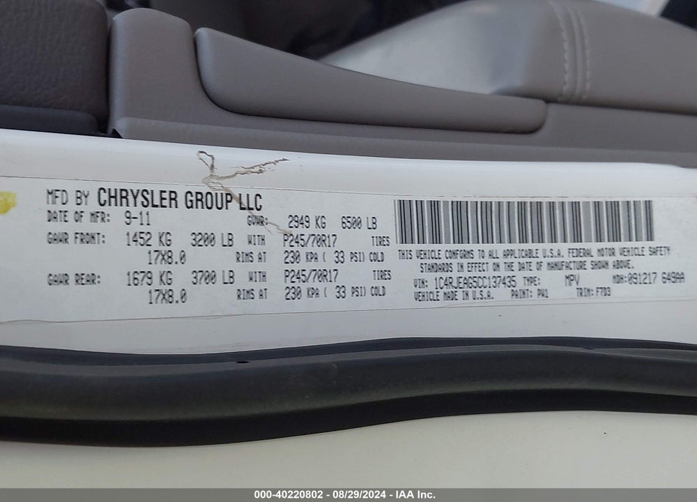 2012 JEEP GRAND CHEROKEE LAREDO VIN: 1C4RJEAG5CC137435