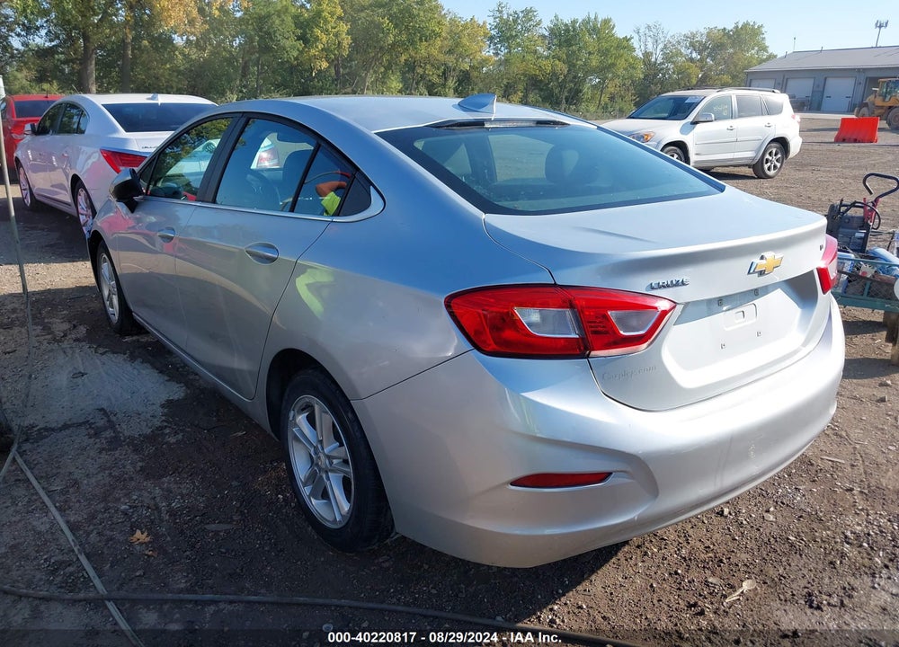2018 CHEVROLET CRUZE LT AUTO VIN: 1G1BE5SM9J7152948