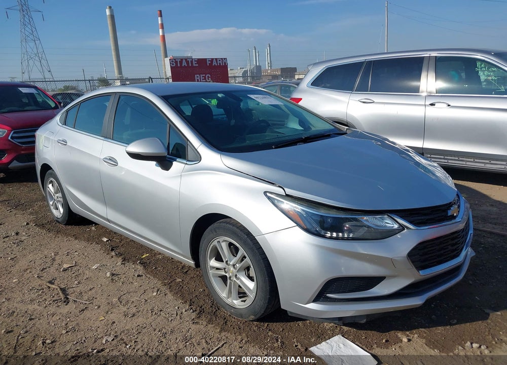 2018 CHEVROLET CRUZE LT AUTO VIN: 1G1BE5SM9J7152948