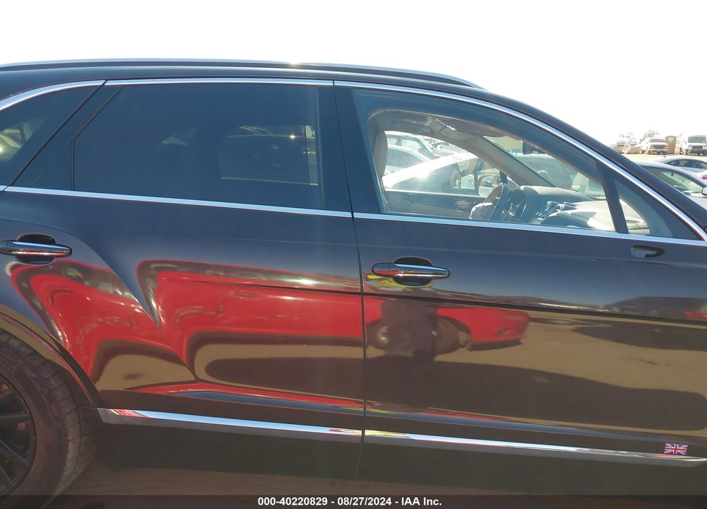 2017 BENTLEY BENTAYGA W12/W12 FIRST EDITION VIN: SJAAC2ZV4HC015179
