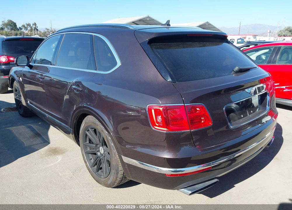 2017 BENTLEY BENTAYGA W12/W12 FIRST EDITION VIN: SJAAC2ZV4HC015179