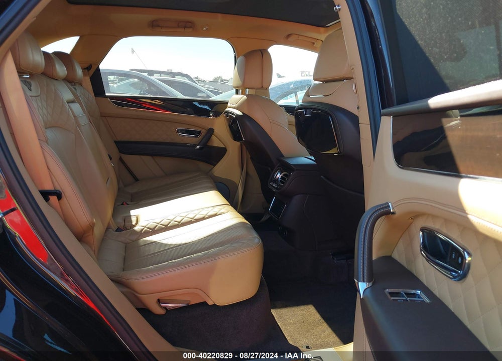 2017 BENTLEY BENTAYGA W12/W12 FIRST EDITION VIN: SJAAC2ZV4HC015179