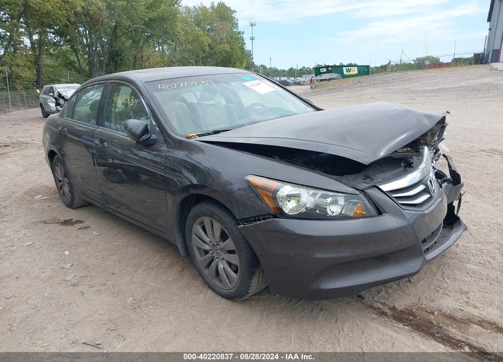2011 HONDA ACCORD 2.4 EX-L VIN: 1HGCP2F82BA055257
