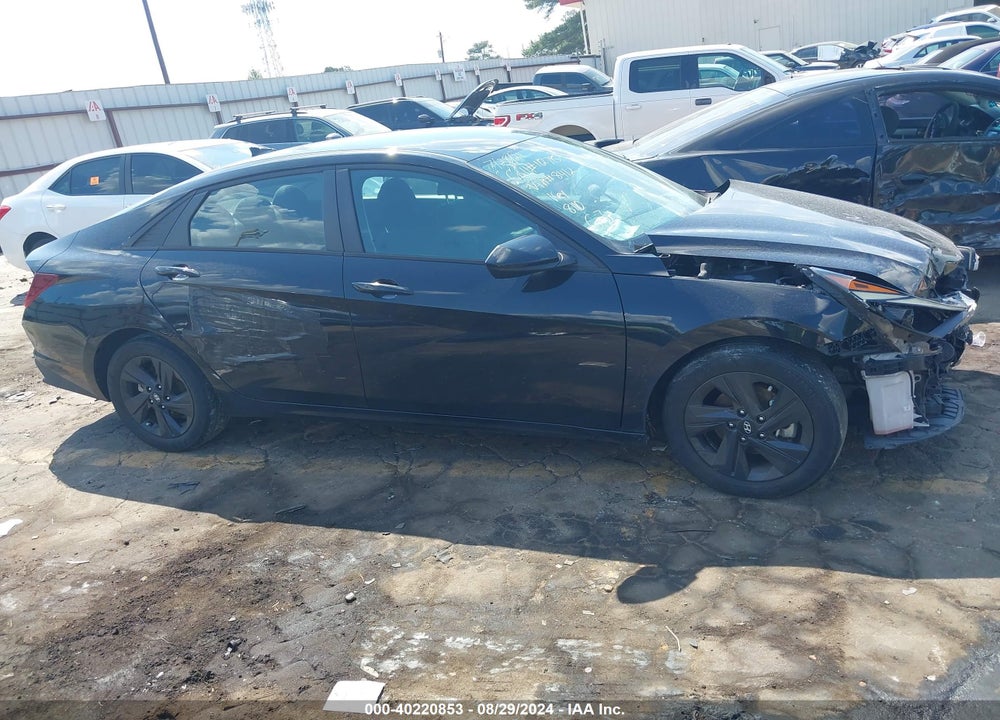 2021 HYUNDAI ELANTRA SEL VIN: 5NPLM4AG5MH018412