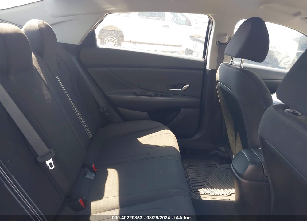 2021 HYUNDAI ELANTRA SEL VIN: 5NPLM4AG5MH018412