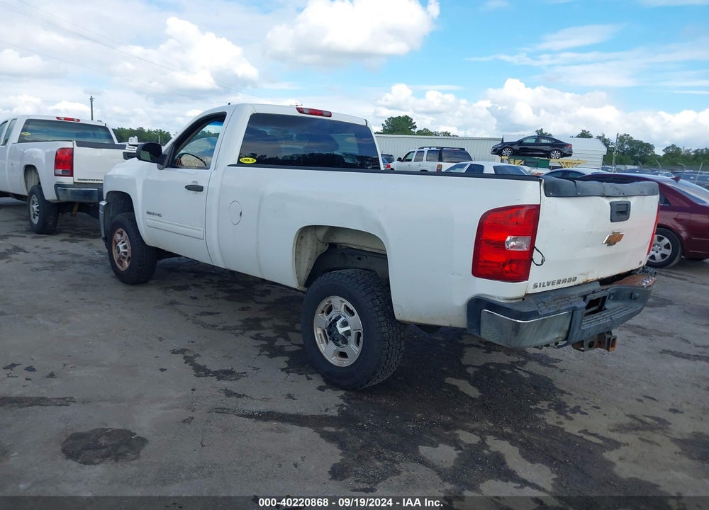 2011 CHEVROLET SILVERADO 2500HD LT VIN: 1GC0CXCG1BF113562