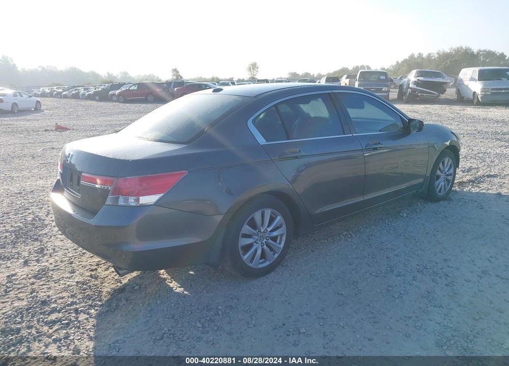 2011 HONDA ACCORD 2.4 EX-L VIN: 1HGCP2F87BA067100