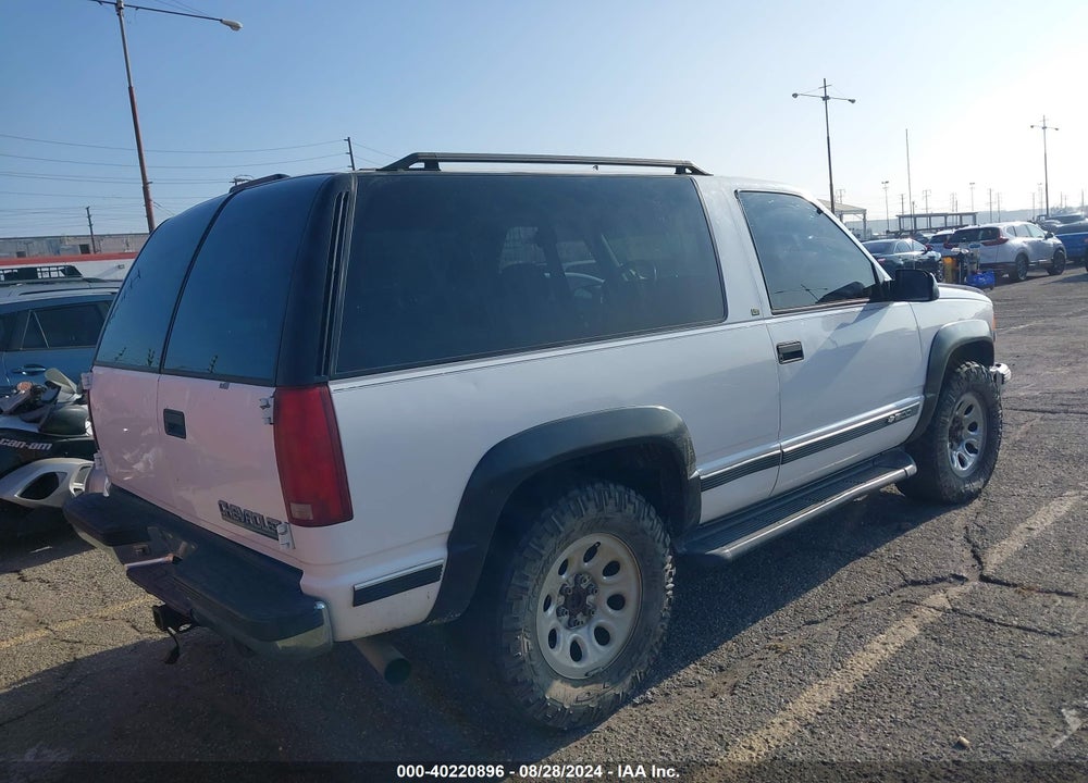 1996 CHEVROLET TAHOE K1500 VIN: 3GNEK18R8TG171725