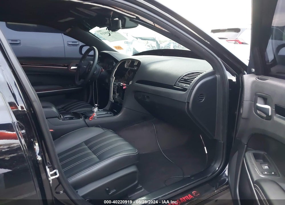2019 CHRYSLER 300 300S VIN: 2C3CCABG7KH534331
