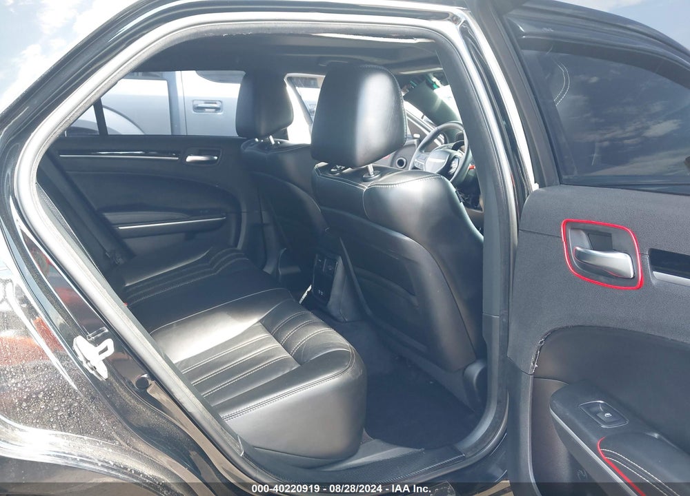 2019 CHRYSLER 300 300S VIN: 2C3CCABG7KH534331