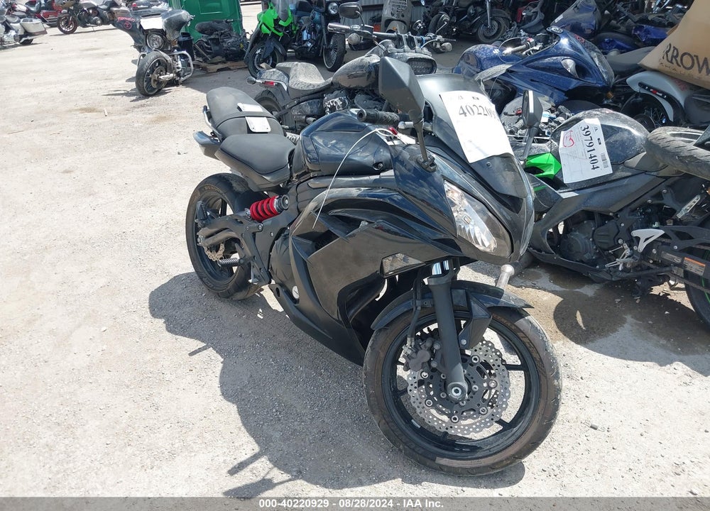2012 KAWASAKI EX650 EC VIN: JKAEXEE16CDA03897