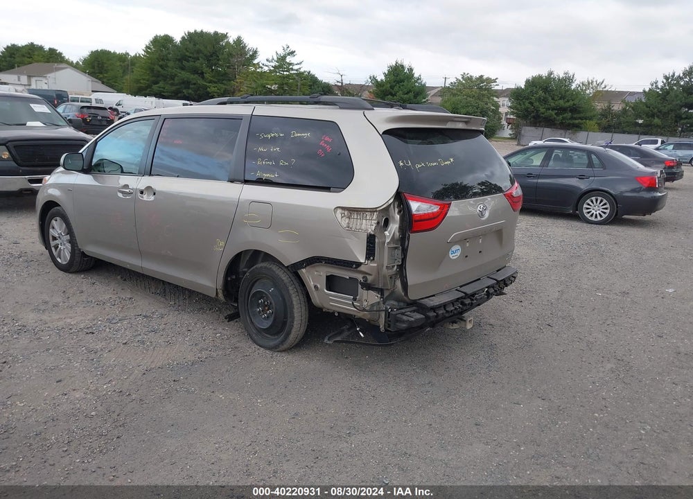 2017 TOYOTA SIENNA XLE PREMIUM 7 PASSENGER VIN: 5TDDZ3DC6HS180753