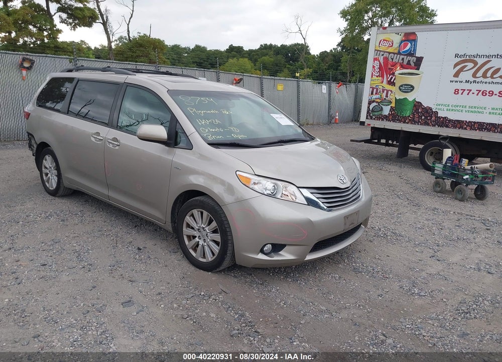 2017 TOYOTA SIENNA XLE PREMIUM 7 PASSENGER VIN: 5TDDZ3DC6HS180753