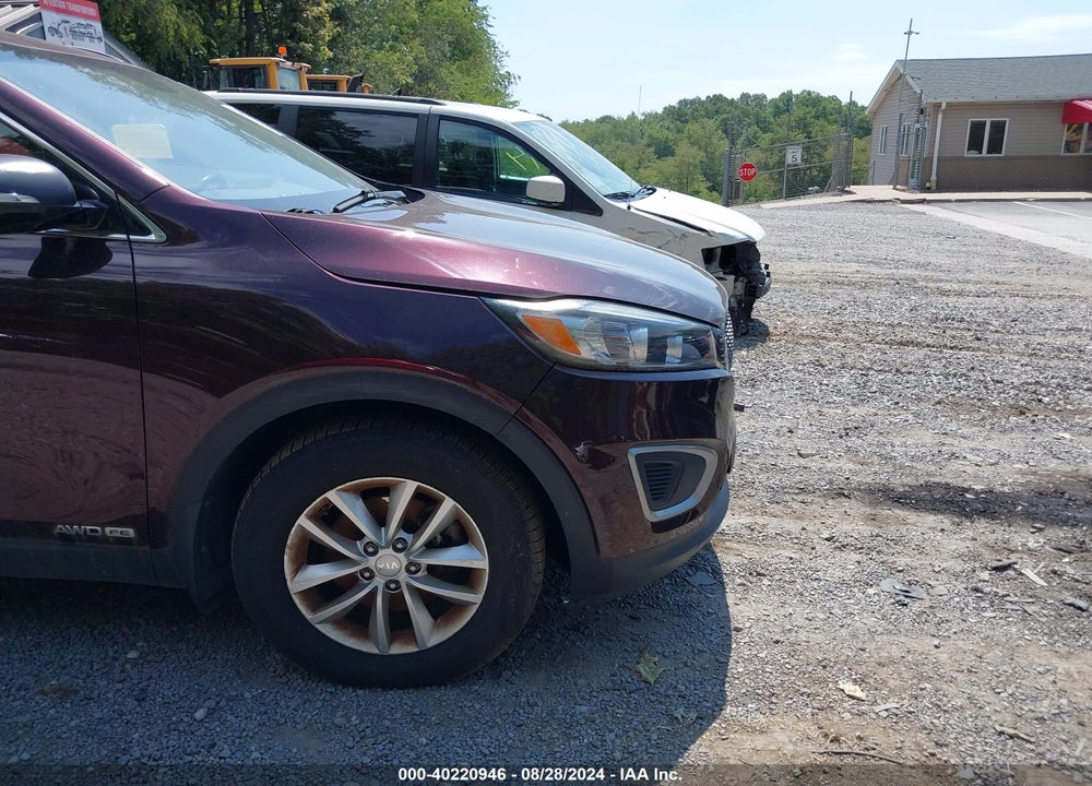 2016 KIA SORENTO 3.3L LX VIN: 5XYPGDA56GG073700