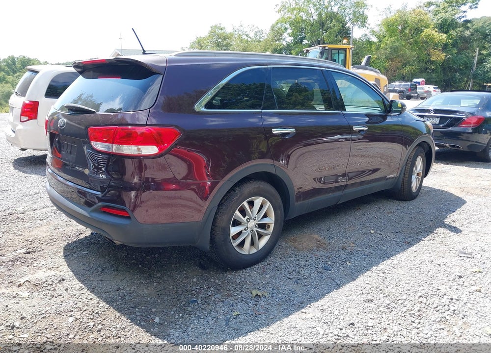 2016 KIA SORENTO 3.3L LX VIN: 5XYPGDA56GG073700