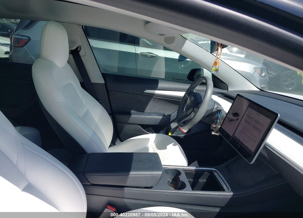2022 TESLA MODEL 3 REAR-WHEEL DRIVE VIN: 5YJ3E1EA8NF331438