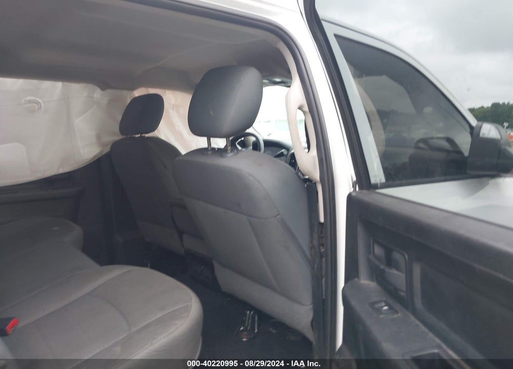 2014 RAM 2500 TRADESMAN VIN: 3C6UR5HL3EG243749