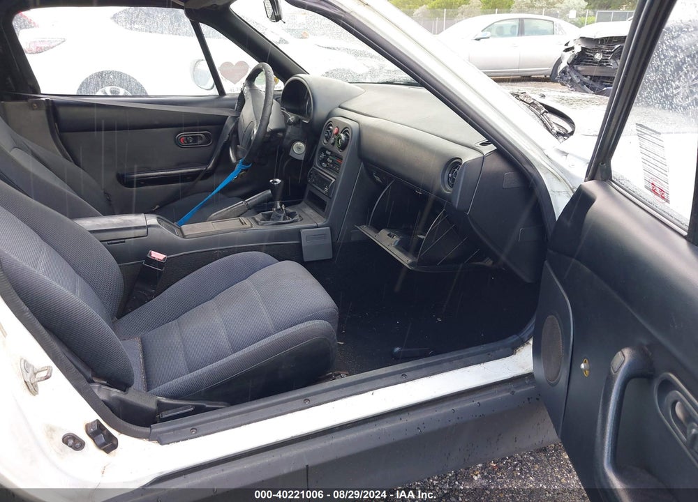 1993 MAZDA MX-5 MIATA VIN: JM1NA3513P1400791
