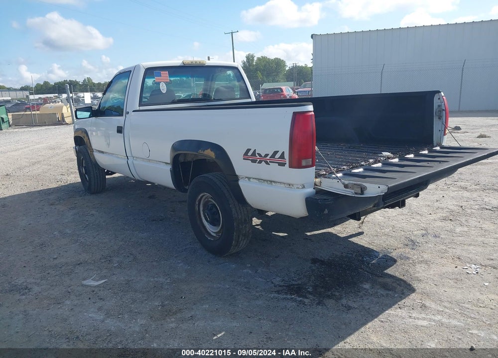 1998 GMC SIERRA 2500 HD SL VIN: 1GTGK24F1WZ526161
