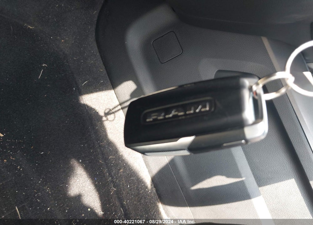 2021 RAM 3500 LAIE  4X4 8' BOX VIN: 3C63RRJL9MG689674