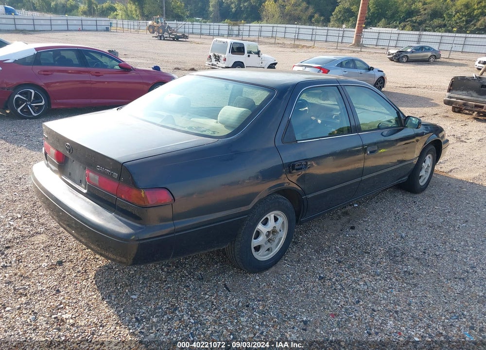 1997 TOYOTA CAMRY LE VIN: 4T1BG22K7VU797700