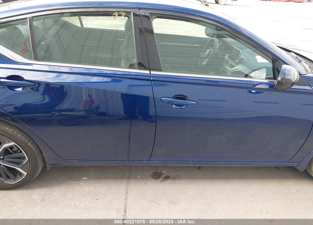 2023 NISSAN ALTIMA SR FWD VIN: 1N4BL4CV8PN410367