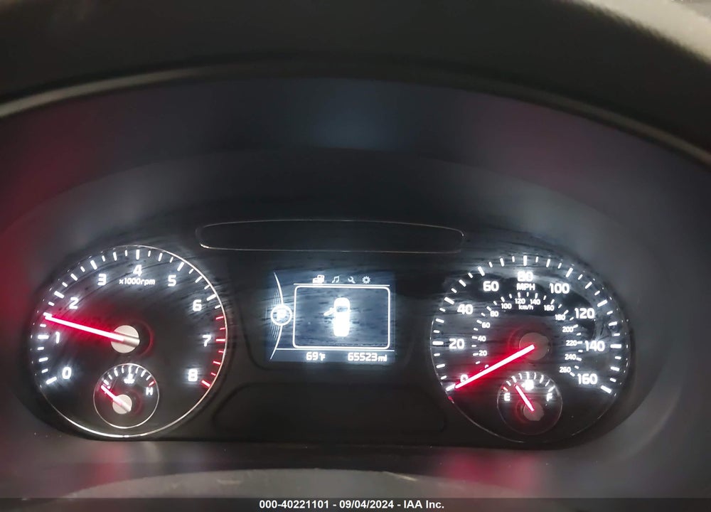 2018 KIA SORENTO 2.4L LX VIN: 5XYPGDA36JG345491