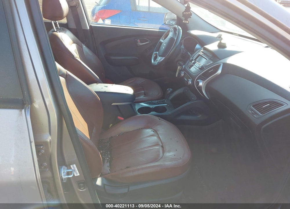 2012 HYUNDAI TUCSON LIMITED VIN: KM8JUCAC5CU424978