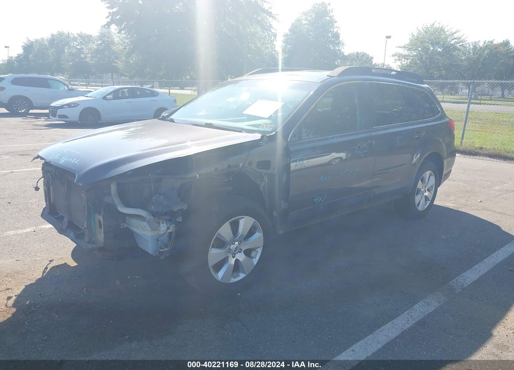 2011 SUBARU OUTBACK 2.5I LIMITED VIN: 4S4BRBLC1B3438720