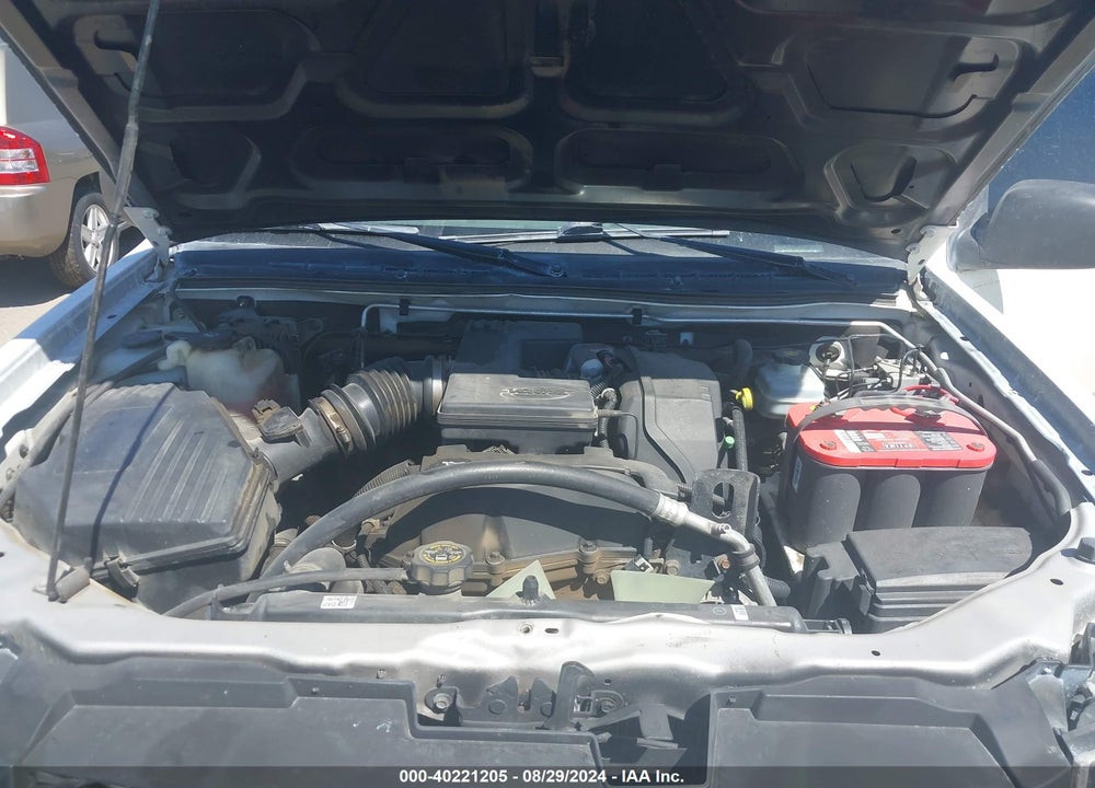 2004 CHEVROLET COLORADO LS VIN: 1GCDT136148110061