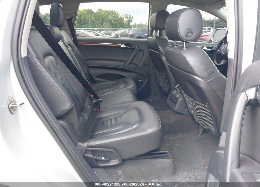 2014 AUDI Q7 3.0T PREMIUM VIN: WA1LGAFE1ED002772