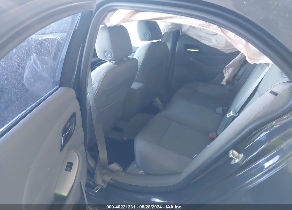 2015 CHEVROLET MALIBU LS VIN: 1G11B5SL4FF121115