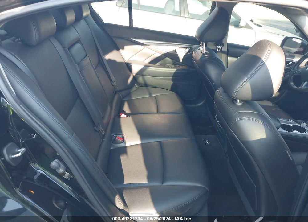 2014 INFINITI Q50 VIN: JN1BV7AP1EM671937