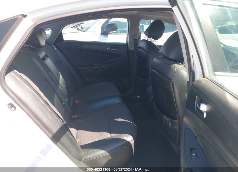 2011 HYUNDAI SONATA SE VIN: 5NPEC4AC3BH146086