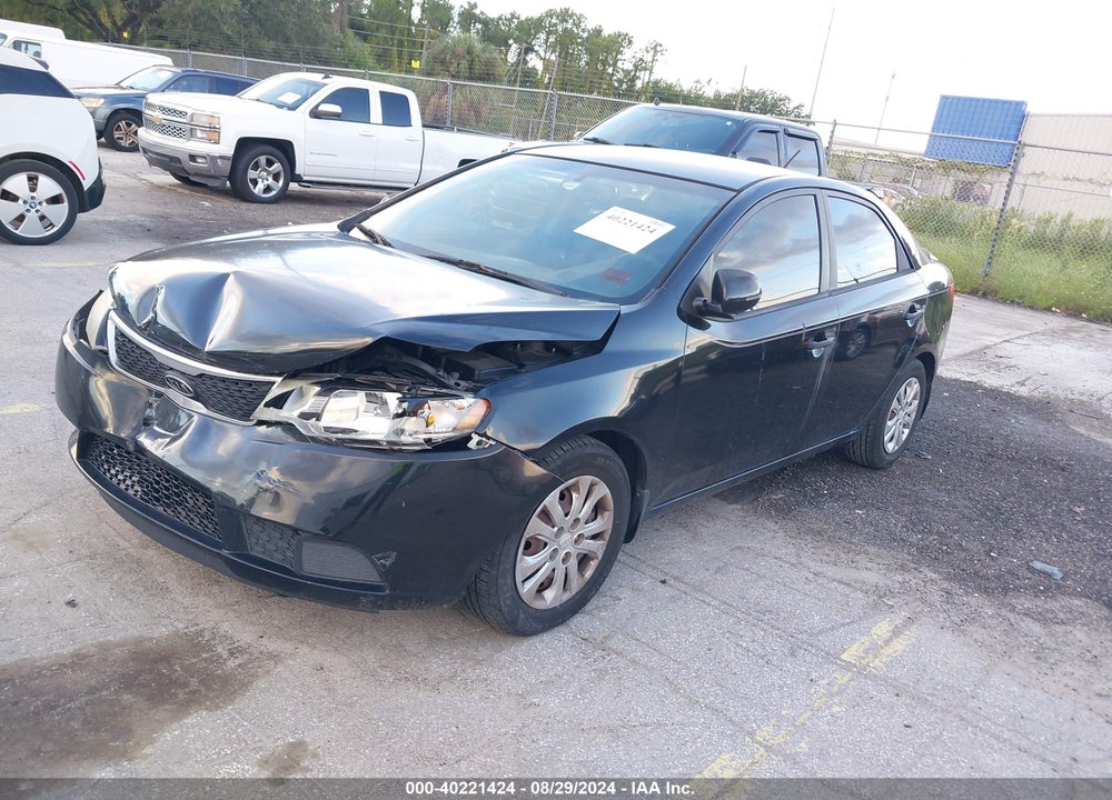 2011 KIA FORTE EX VIN: KNAFU4A21B5890291